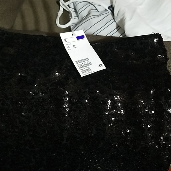 New with Tag - Picture 3 of 3